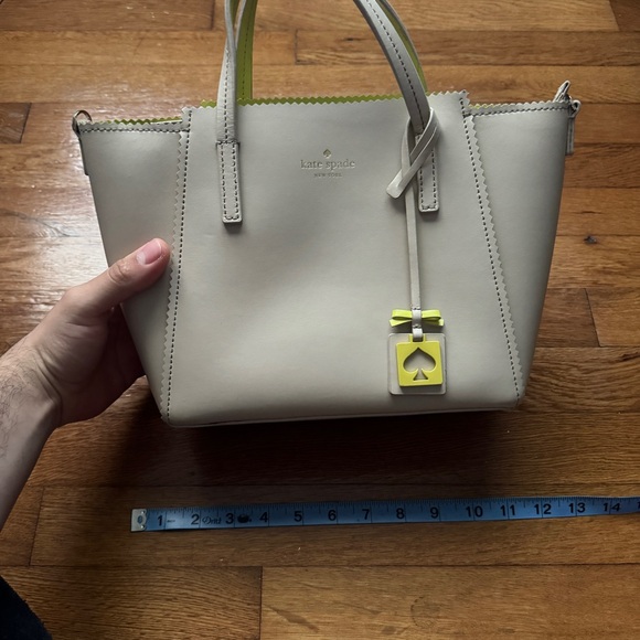 Womens Kate Spade Purse - Picture 9 of 10